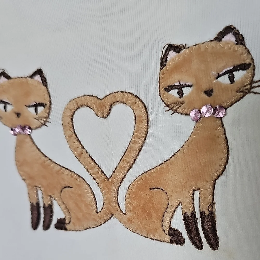 Gymboree White Long Sleeve Tee with Siamese Cat Heart Fuzzy Graphic Size 8
